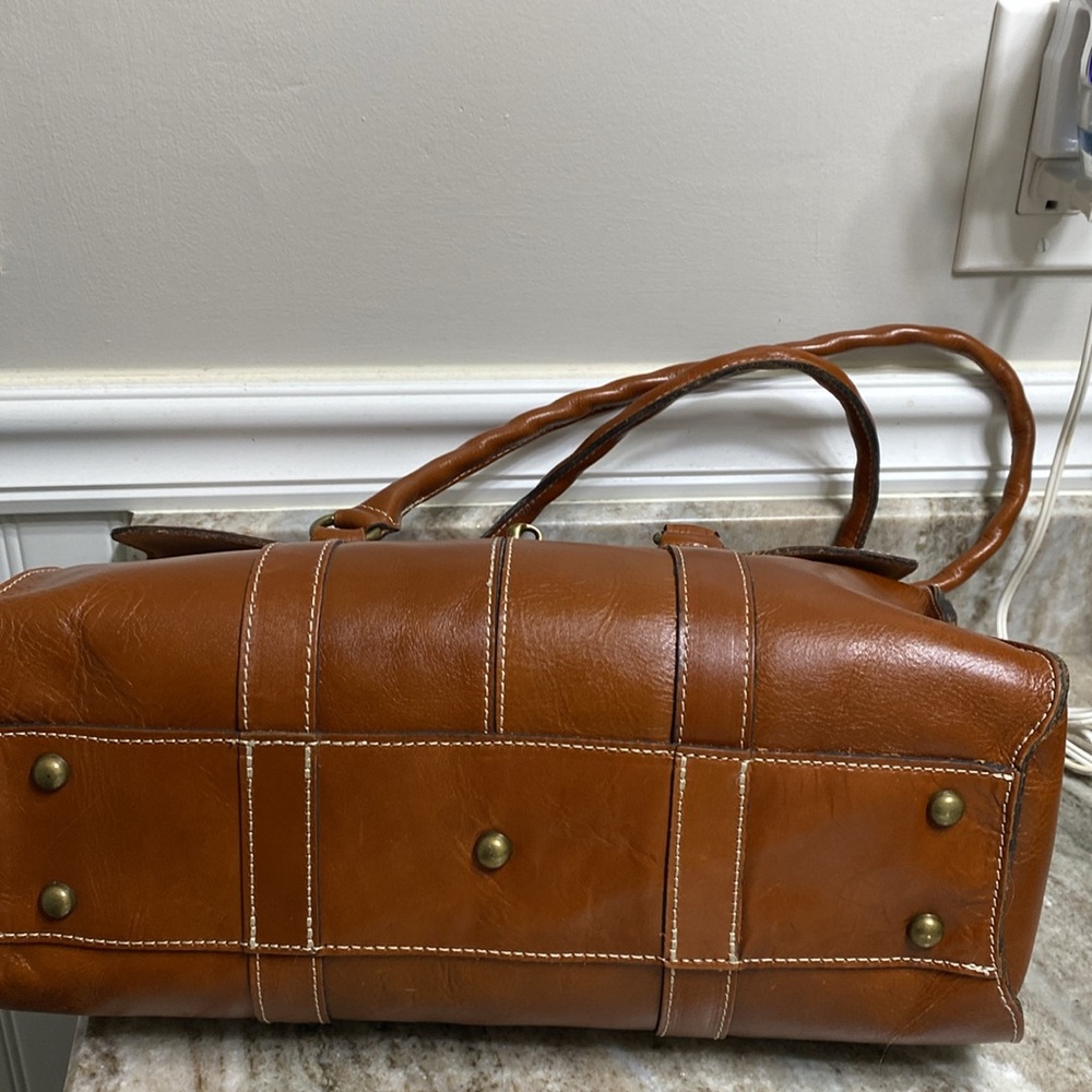 Patricia Nash Shoulder Bag - Picture 9 of 12